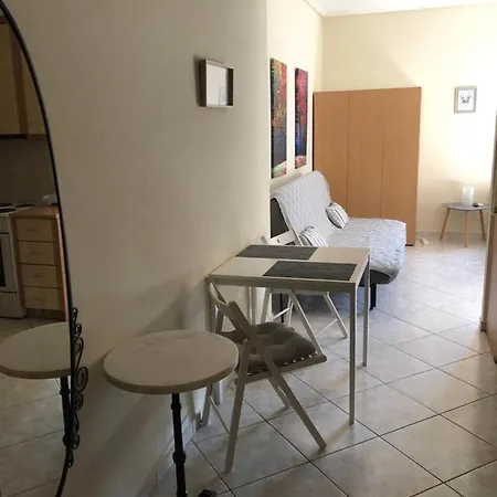 Apartamento Chris 2 Calamata